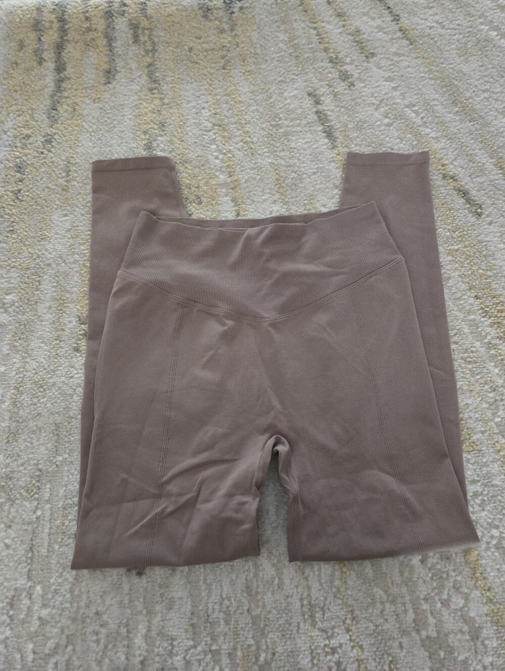 NWOT PINK High-Waist Ribbed Seam Detail Leggings - Mauve